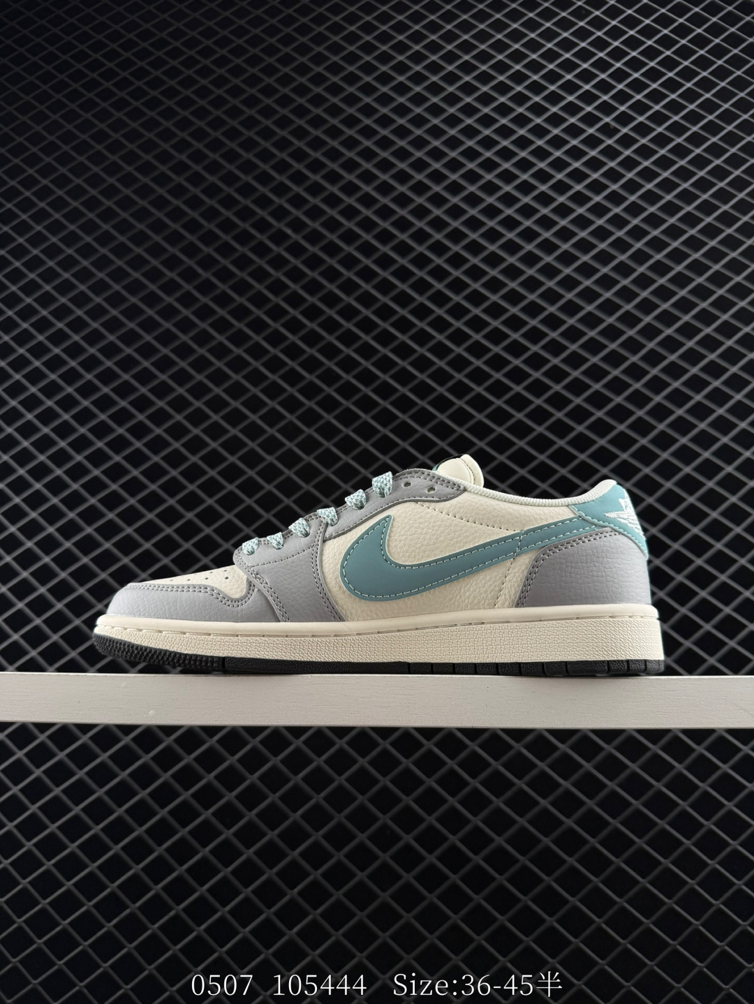 Travis Scott x Air Jordan 1 ” Reverse Mocha “